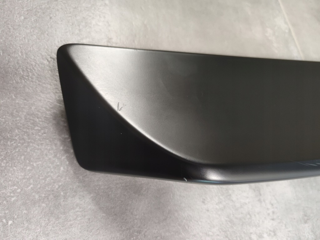 фото №13, Dodge challenger hellcat задний спойлер камера