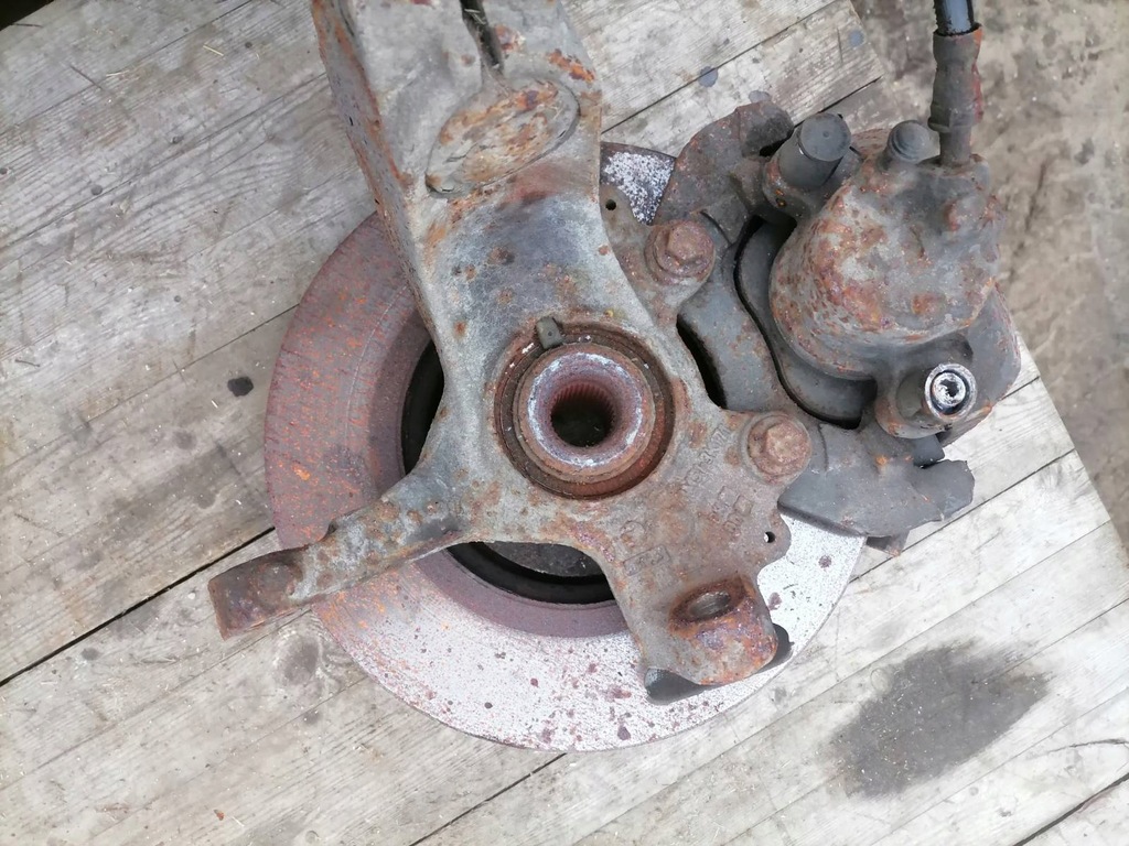 фото №7, Поворотный кулак передняя ford focus 2 c max