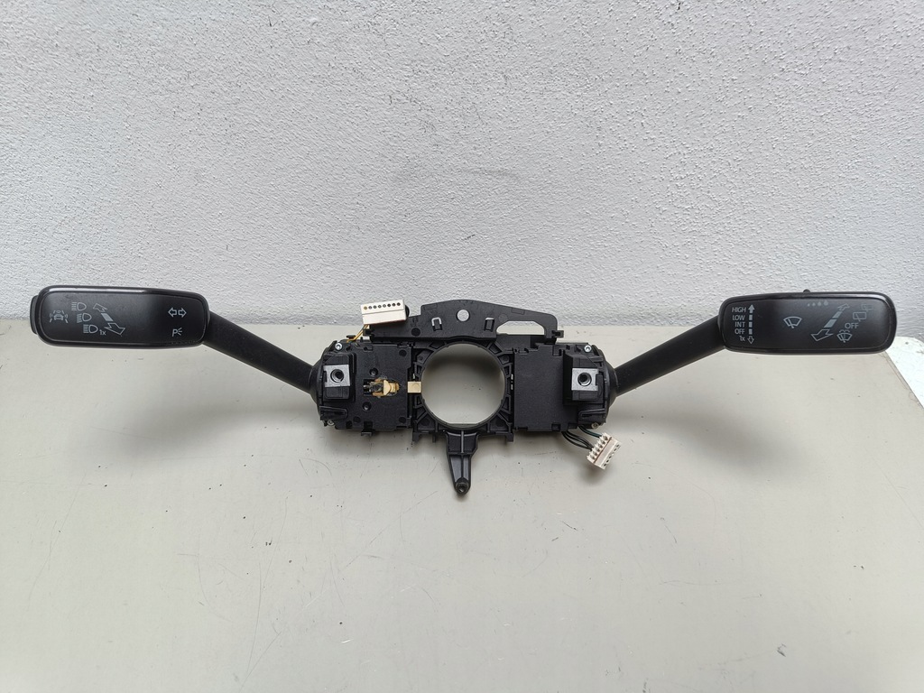 фото №1, Перемикач комбінований vw golf 7 vii перемикач круїз-контроль 5q0953507ag