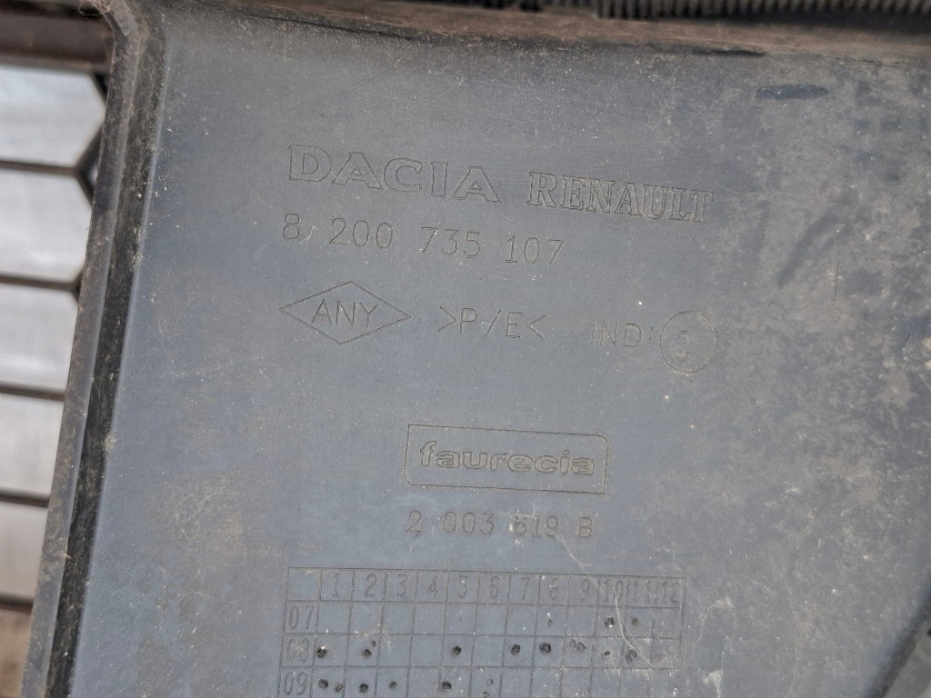 фото №14, Dacia sandero 2008-2012 бампер передний перед kompletny противотуманные фары 8200526596