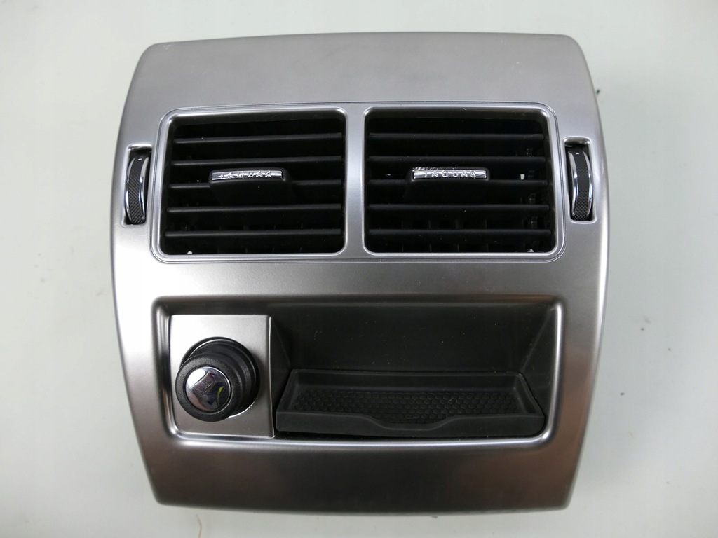 фото №1, Jaguar xf x250 lift решітка обдув задня прикурювач