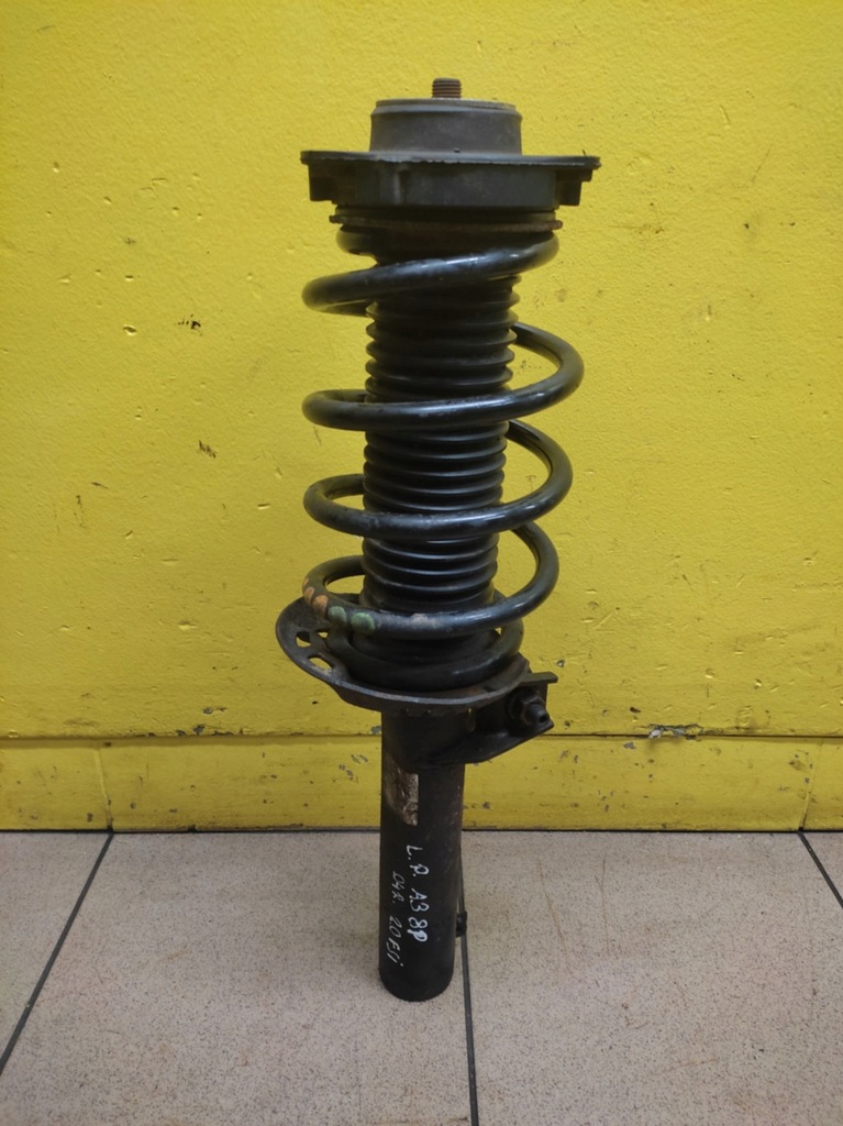 фото №1, Audi a3 8p 2.0 fsi амортизационная стойка левый перед