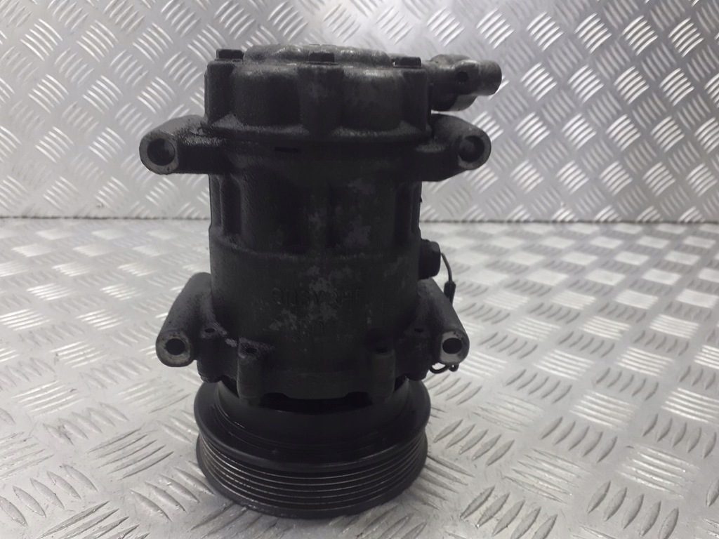 фото №1, Компресор кондиціонера renault kangoo i 1.6 16v 8200315744