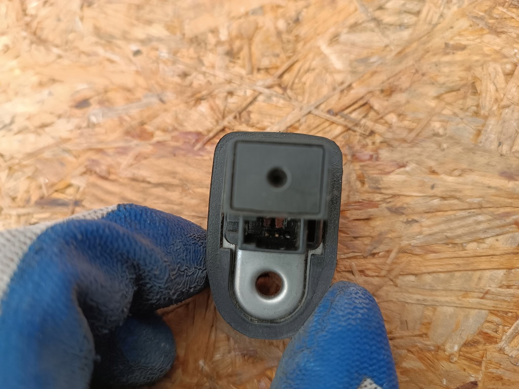 фото №6, Nissan juke f15 qashqai j10 x-trail t30 датчик концевой открывания дверь