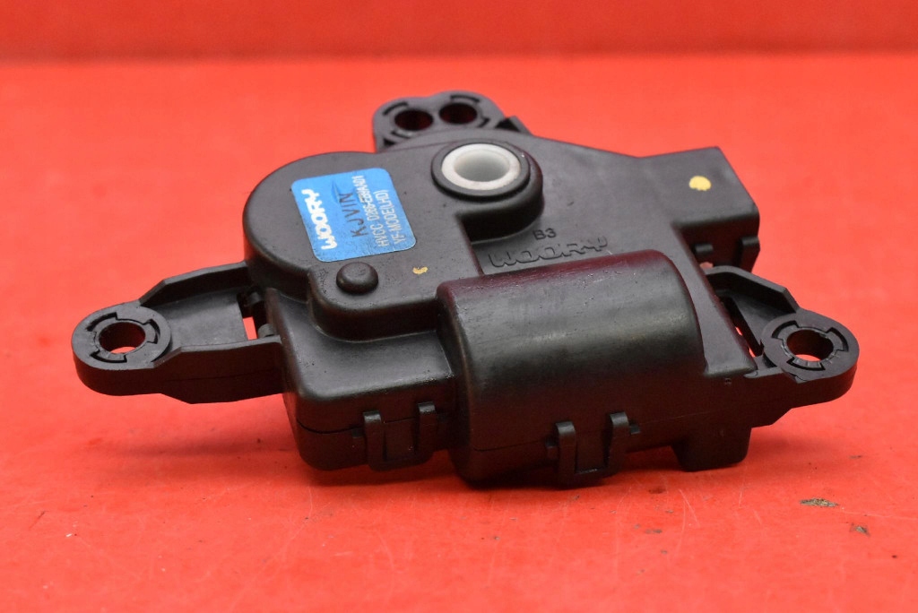 Моторчик отопителя d266-eb9aa01 tesla model s 90d 422 km рестайлинг  16-21 Недорого