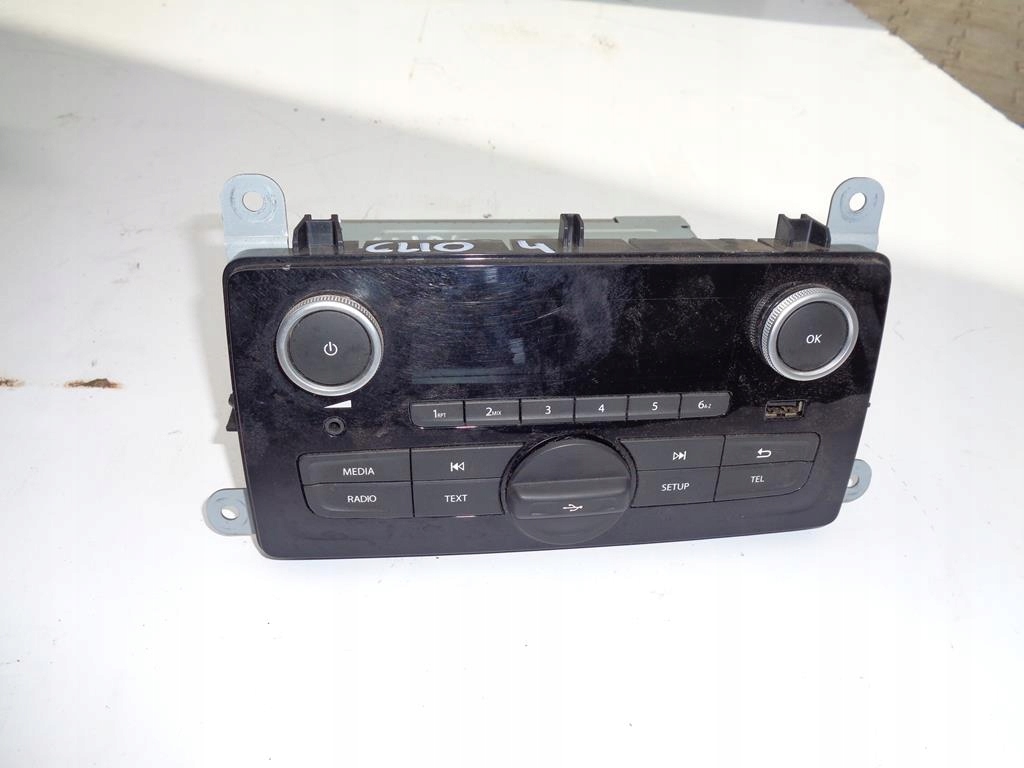 фото №1, Радио cd 281152291r renault clio 4 iv