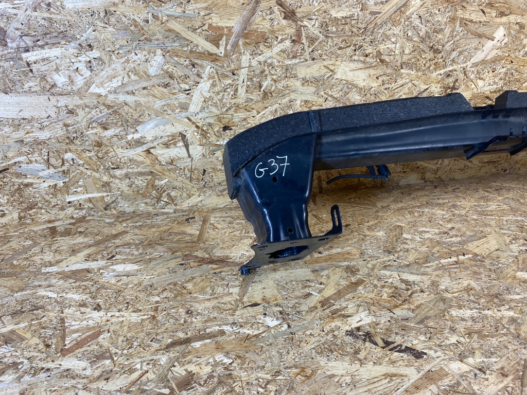 Балка бампера перед передняя абсорбер vw golf vii 5g0807930 2012- в Украине