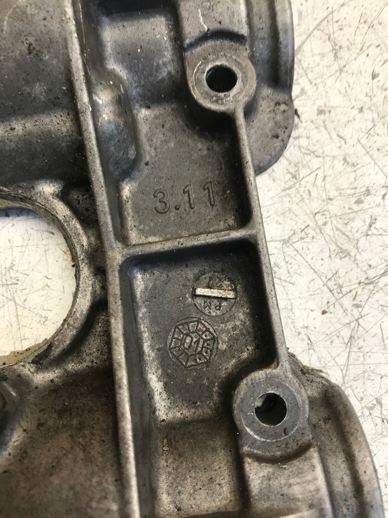 фото №5, Porsche boxster 996 кришка клапанів 9961042270r