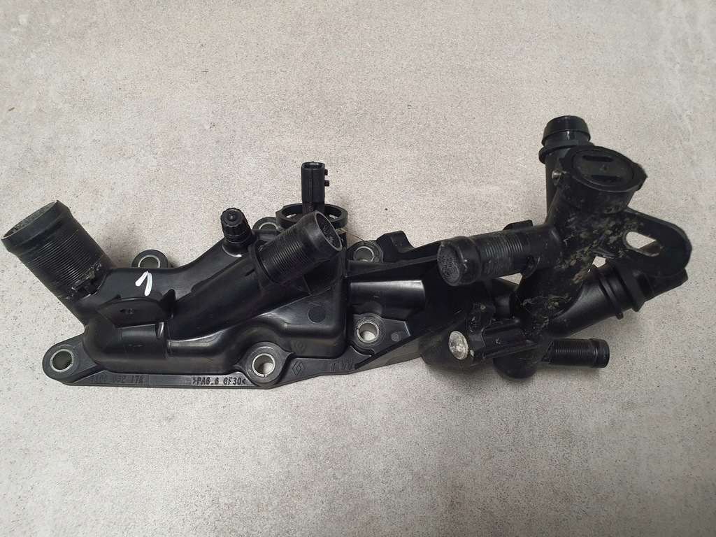 фото №1, Корпус термостата 110606217r renault clio iv 0,9 1,2 tce captur патрубок