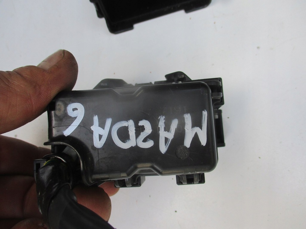 фото №4, Коробка предохранителей mazda 6