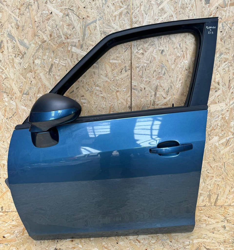 фото №1, Opel zafira c дверь левая перед передние 22s