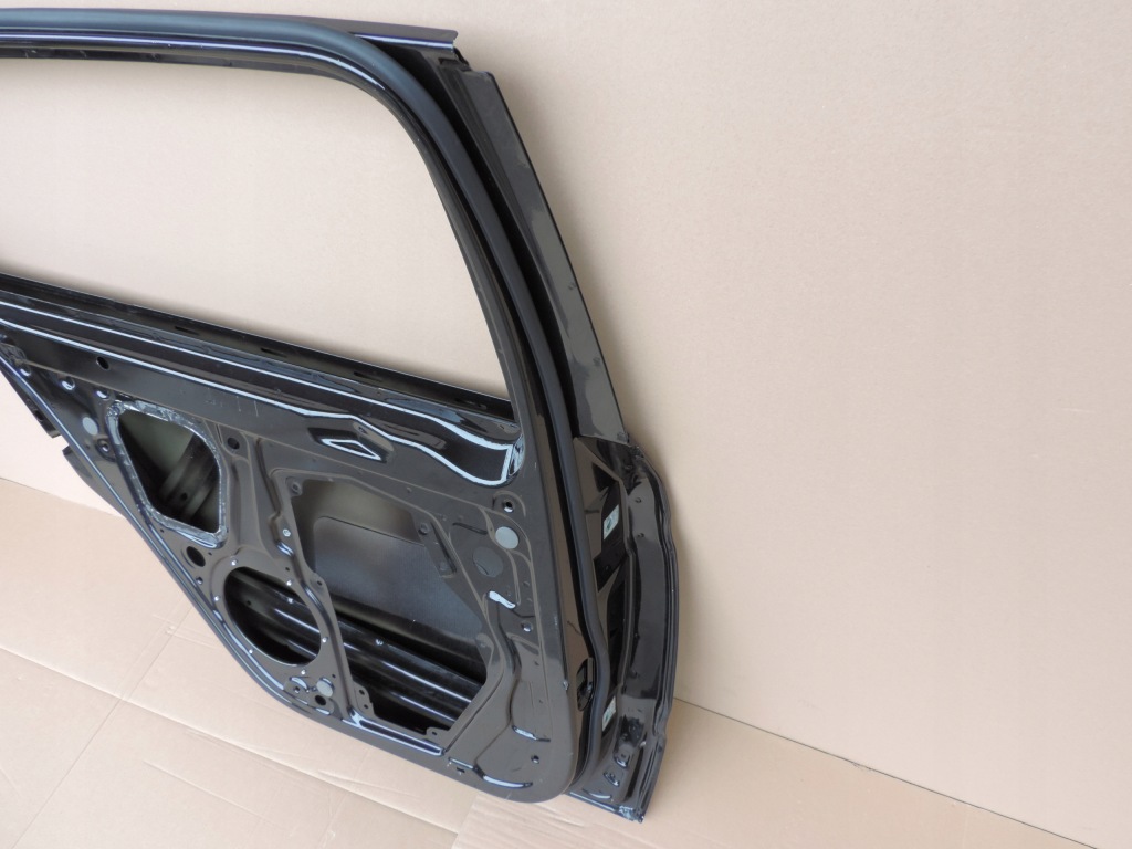 фото №8, Skoda superb ii 3t5 2008 2009 sedan задні двері