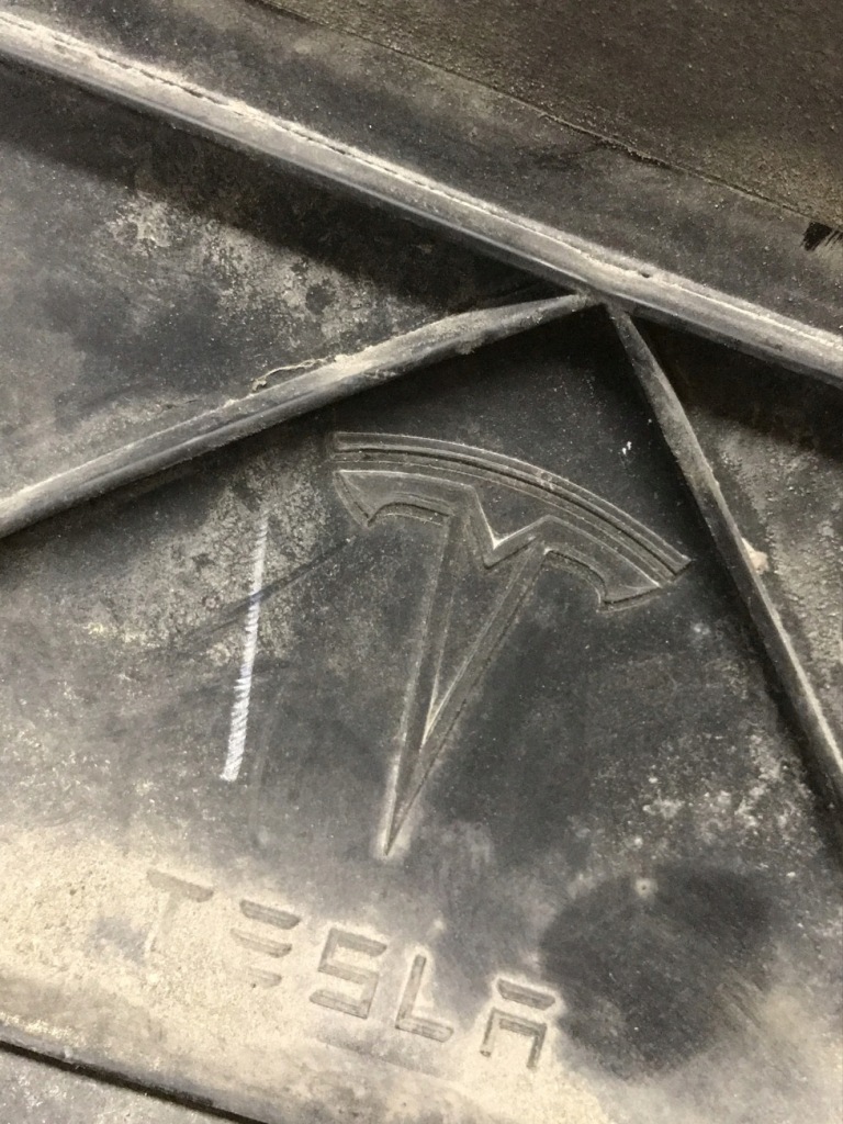 фото №8, Tesla s рама впуск повітря бампера 1057847-00-d