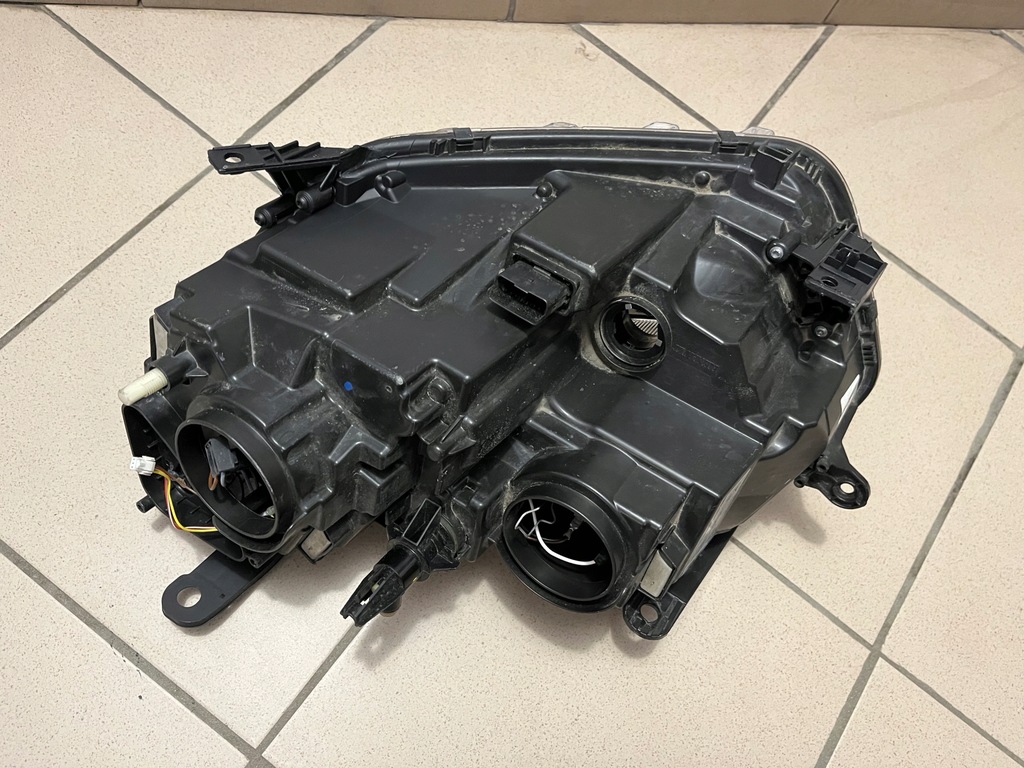 фото №15, Лампа передня перед права dacia duster ii 2 17- 260101133r