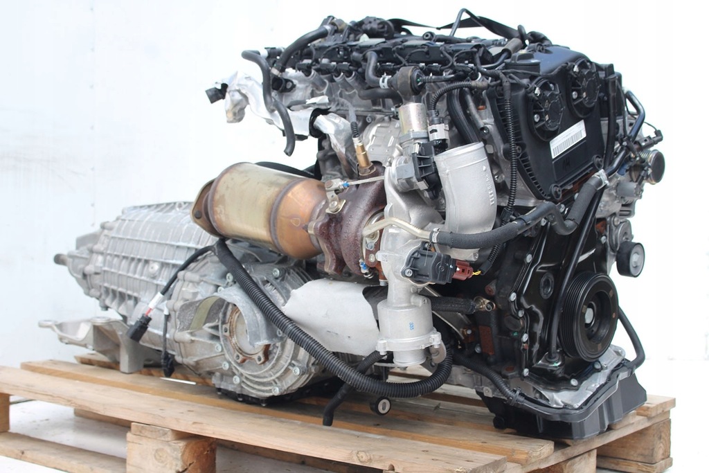 фото №9, Audi двигатель 2.0 tfsi cyr cyrb 252kw 185 km пробег 102 km tfsi fsi a4 a5 q