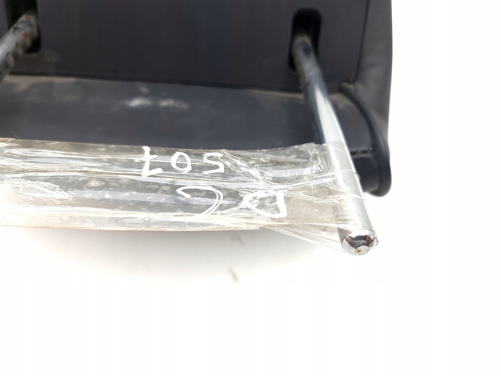 фото №8, Maserati quattroporte 2004 правая сторона подголовник сиденье заднего