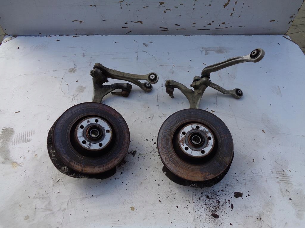 фото №1, Поворотний кулак ступиця правий перед audi a6 c6 3.0 tdi