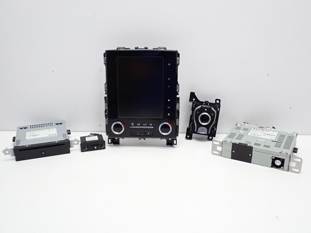 фото №1, Навигация navi радио дисплей заводская 280909173r renault talisman 18r