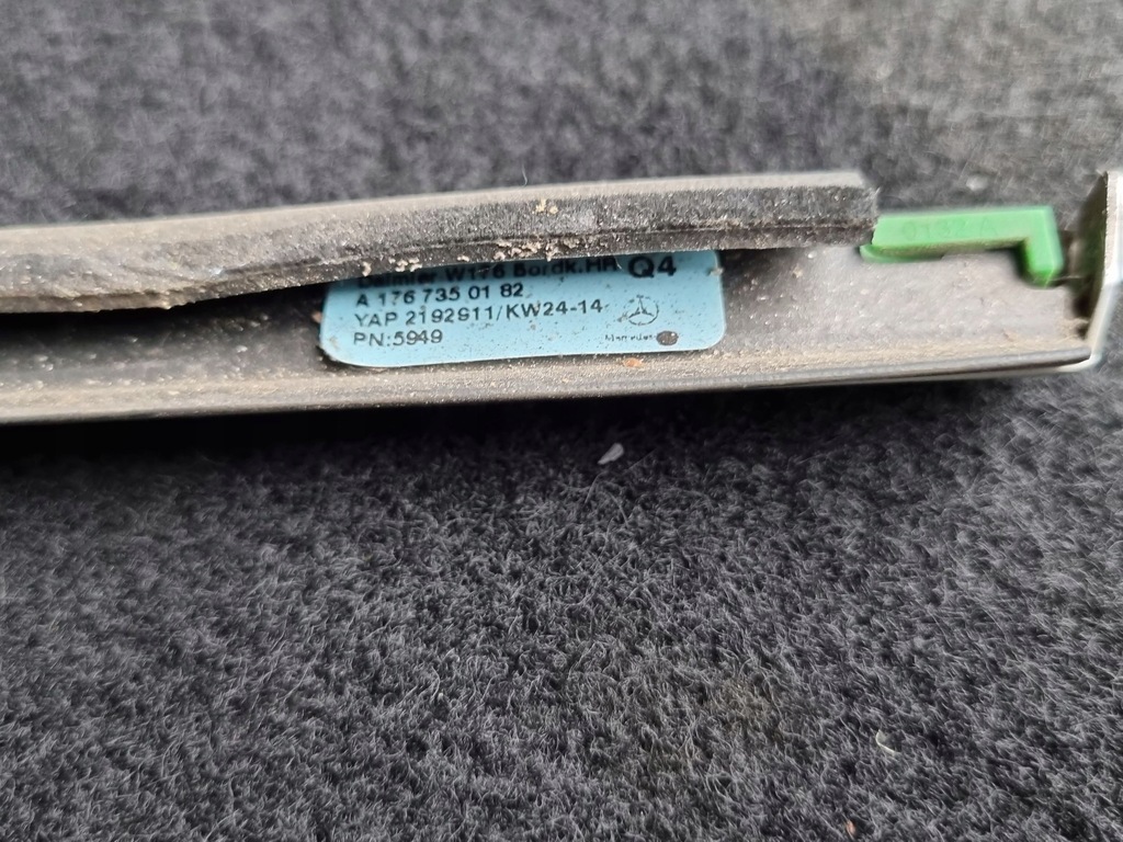 фото №7, 2015 mercedes-benz a w176 молдинг скло задній a1767350182