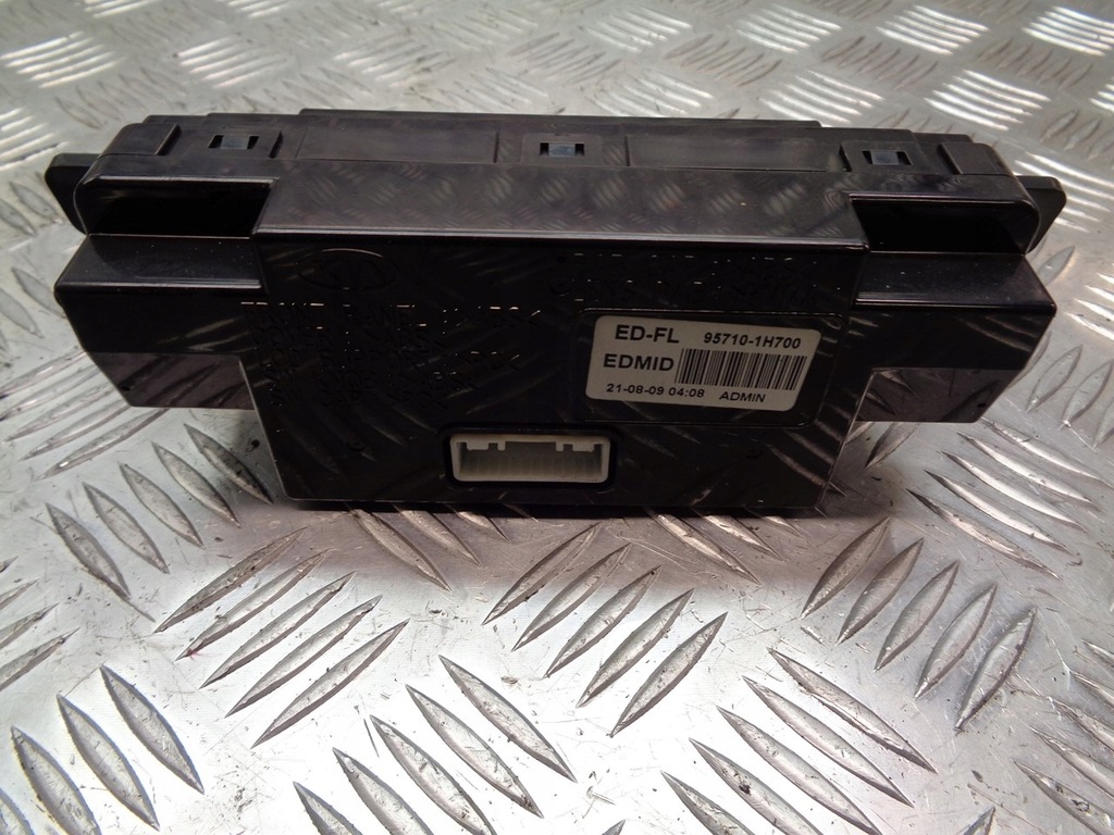 фото №3, Дисплей радио kia ceed i 95710-1h700