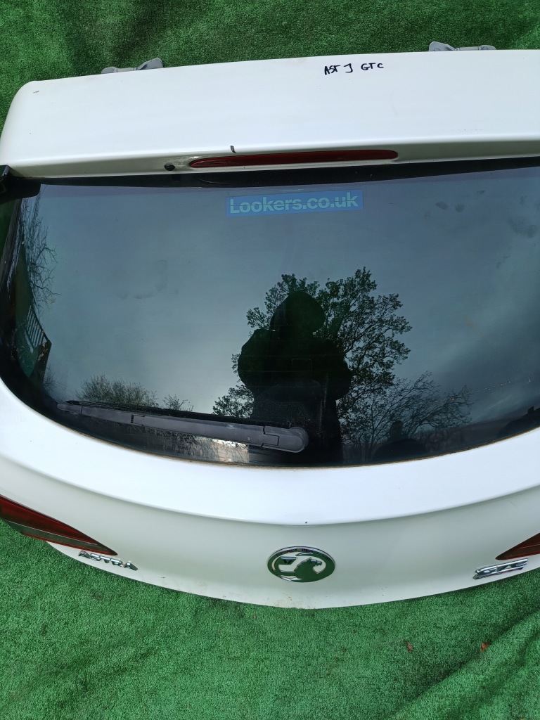 фото №3, Opel astra j gtc крышка багажника багажника задняя