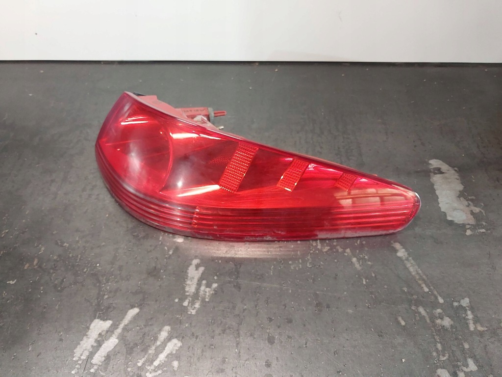 фото №8, Лампа задня права peugeot 607 sedan lift