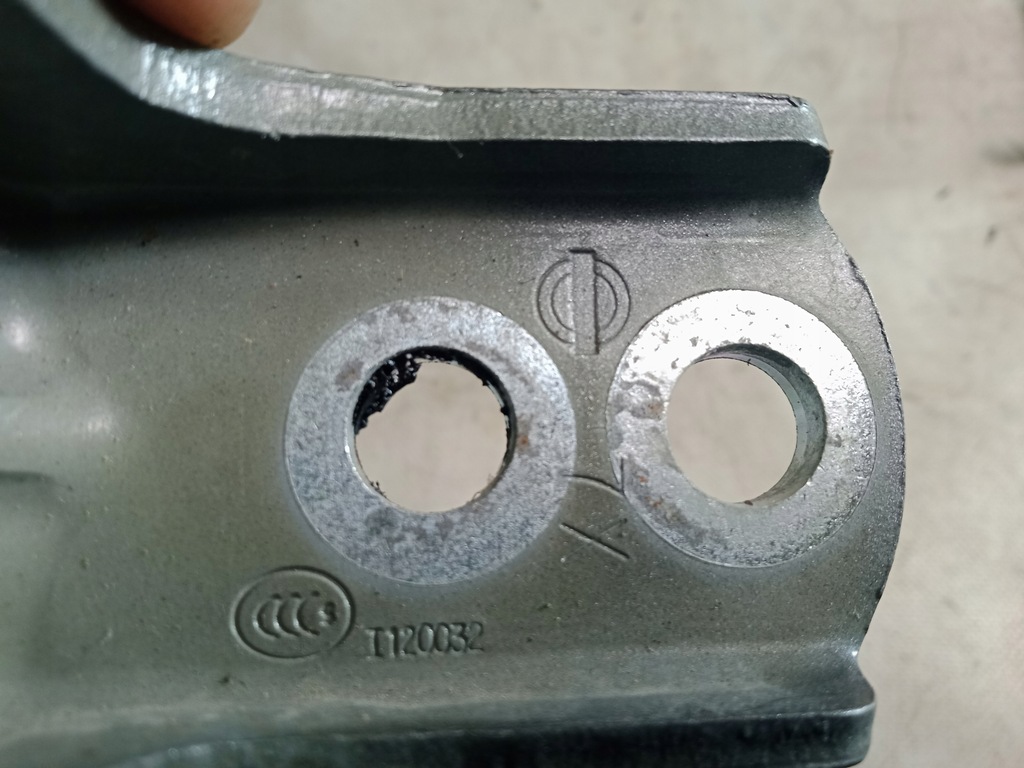 фото №5, Nissan rogue 14- петли дверь usa i120032