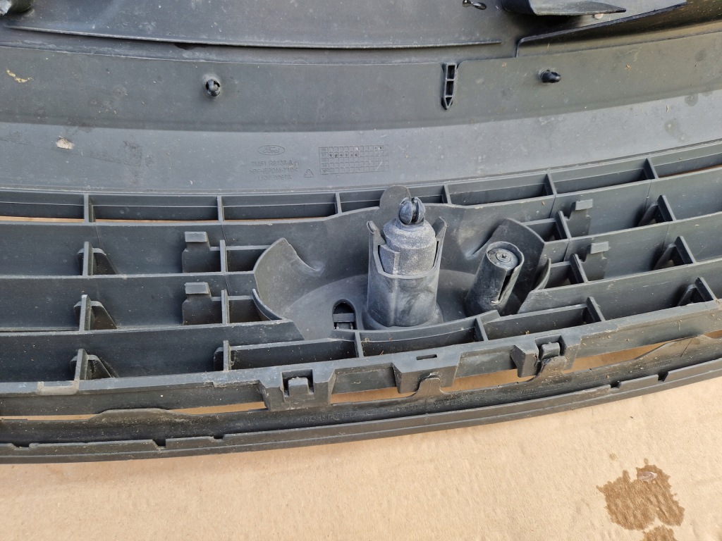 Решітка радіатора решітка радіатора бампера радіатора ford c-max i mk1 2.0 b Ціна