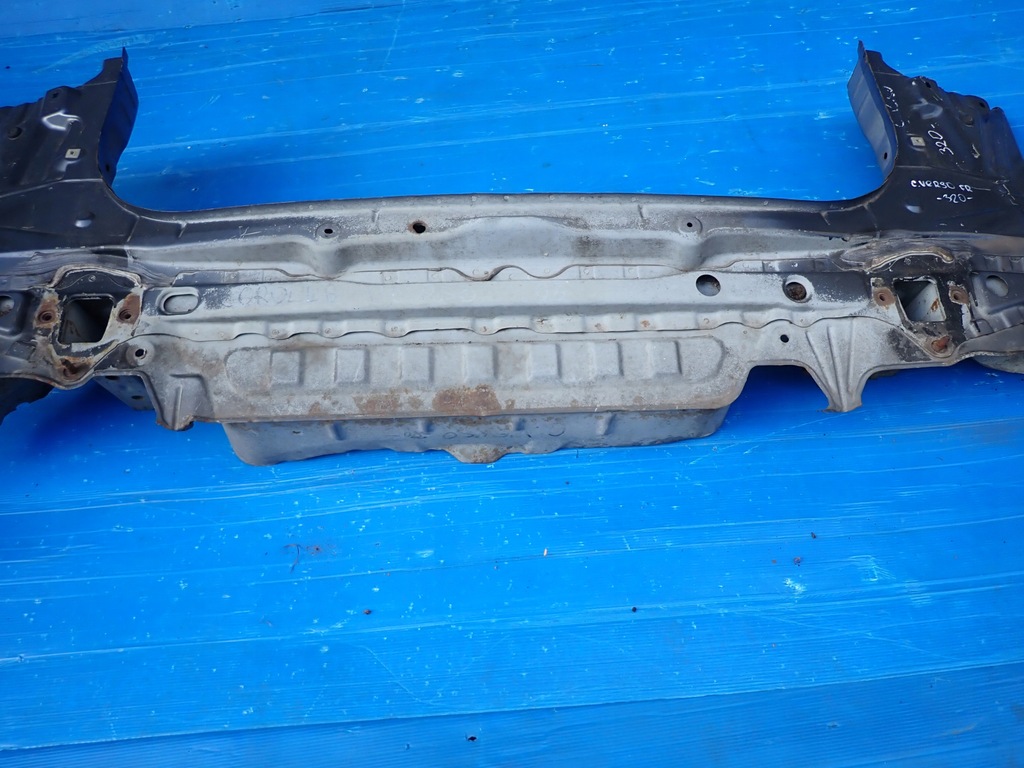 фото №4, Toyota corolla verso 01-03 pas задний