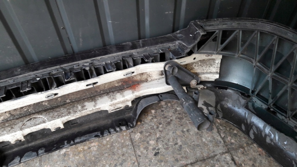 фото №11, 8d9807363 бампер задній audi a4 b5 kombi