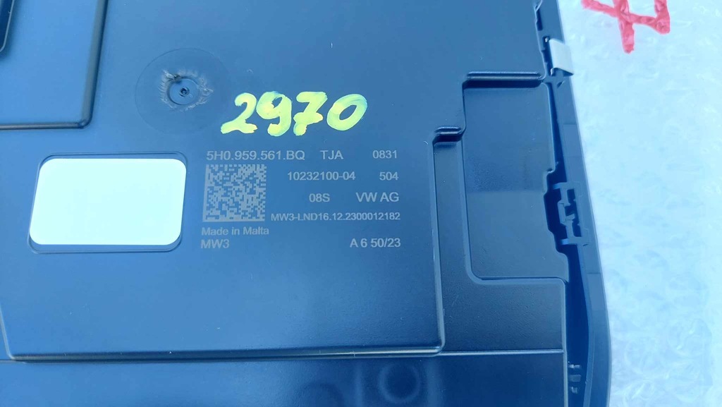 фото №6, Volkswagen golf viii 8 лампа потолочный nowa оригинальный номер 2970