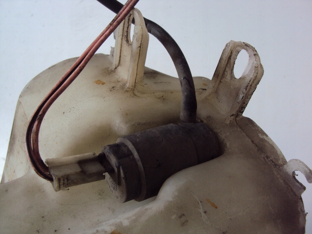 фото №4, Бачок омивача alfa romeo 147 gt