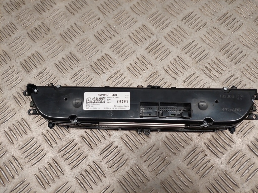 фото №7, Audi a4 s4 b9 8w0820043f с передний блоки управления i элементы электрический