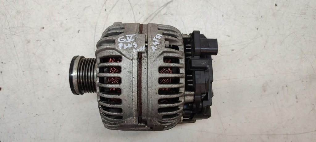 фото №1, Генератор vw golf v plus 1,4 tsi