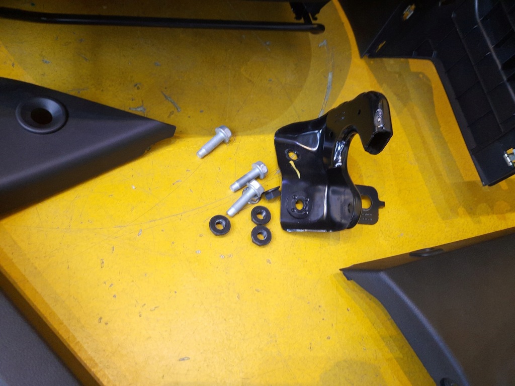 фото №9, Dacia sandero iii 21r.fotele заднее сиденье обшивки туннель