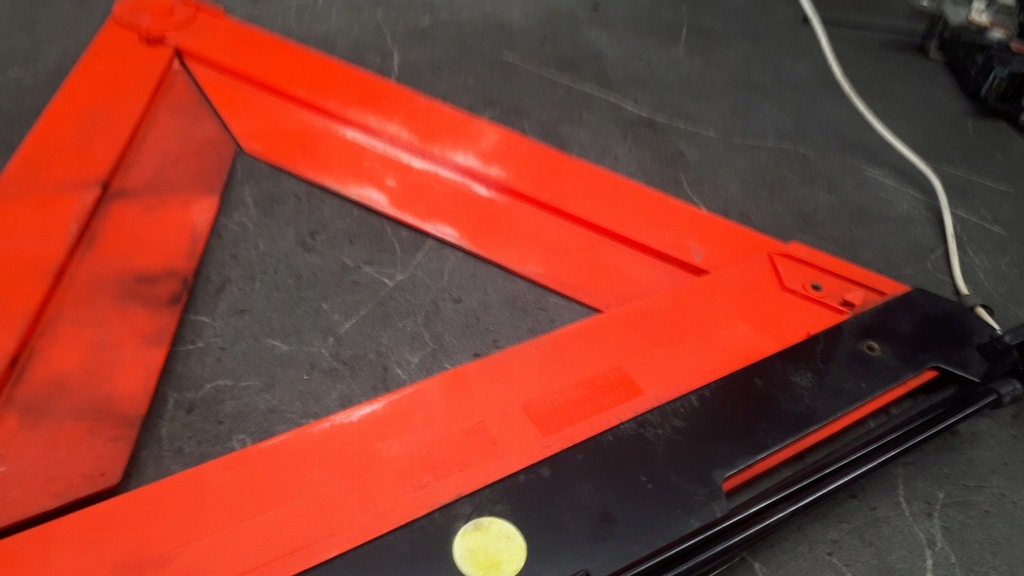 фото №9, 3c5860251 трикутник попереджувальний vw passat b6 b7 cc