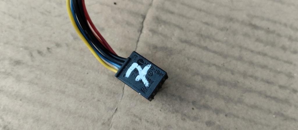 Дзеркало праве chrysler lancia voyager 7 pin європа 08- Київ