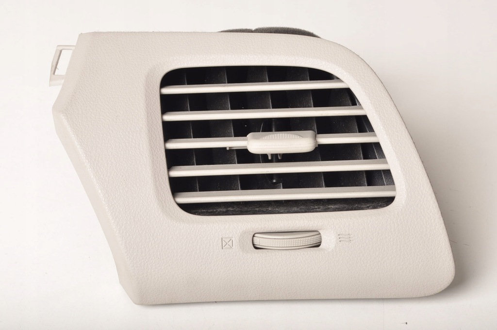 фото №1, Nissan leaf i ze0 решётка обдув