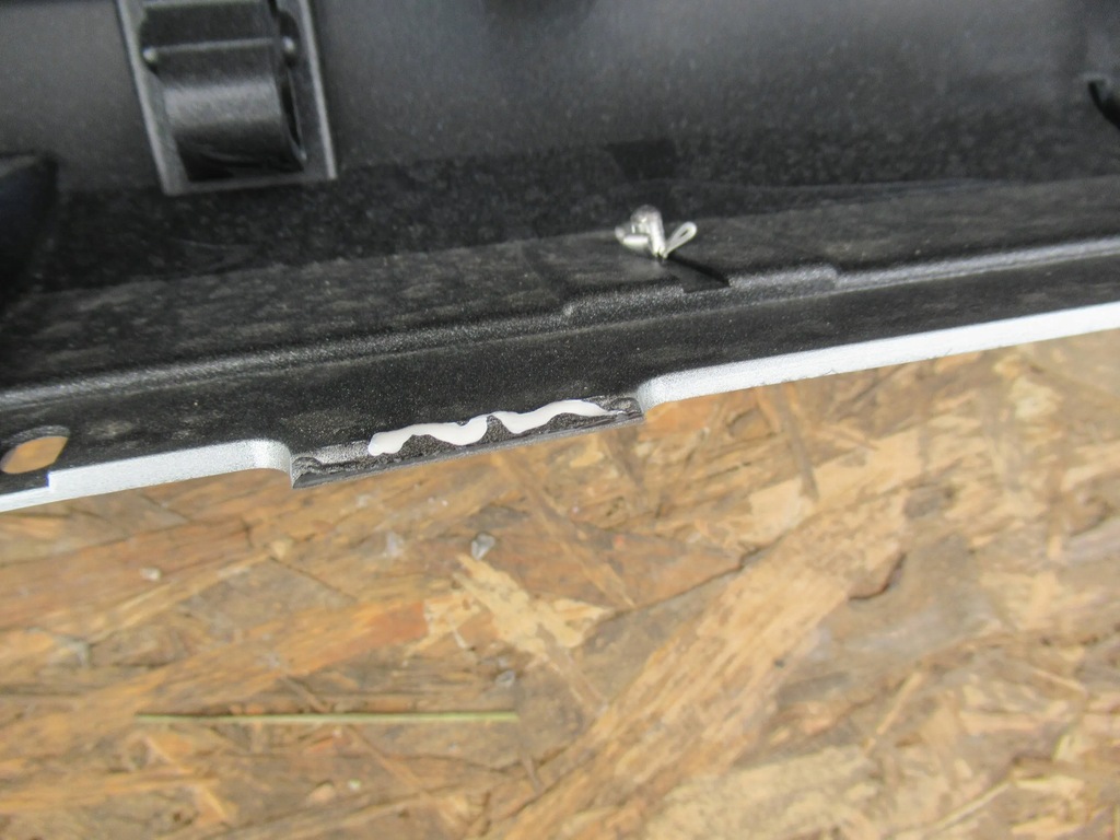 фото №8, Бампер задняя новый 8200666107 renault kangoo iii 14-