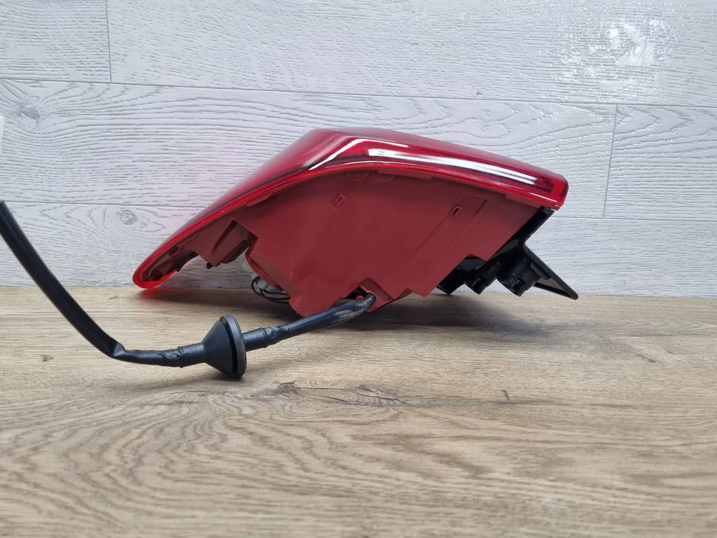 фото №7, Лампа задняя левая kia stonic 92401h8