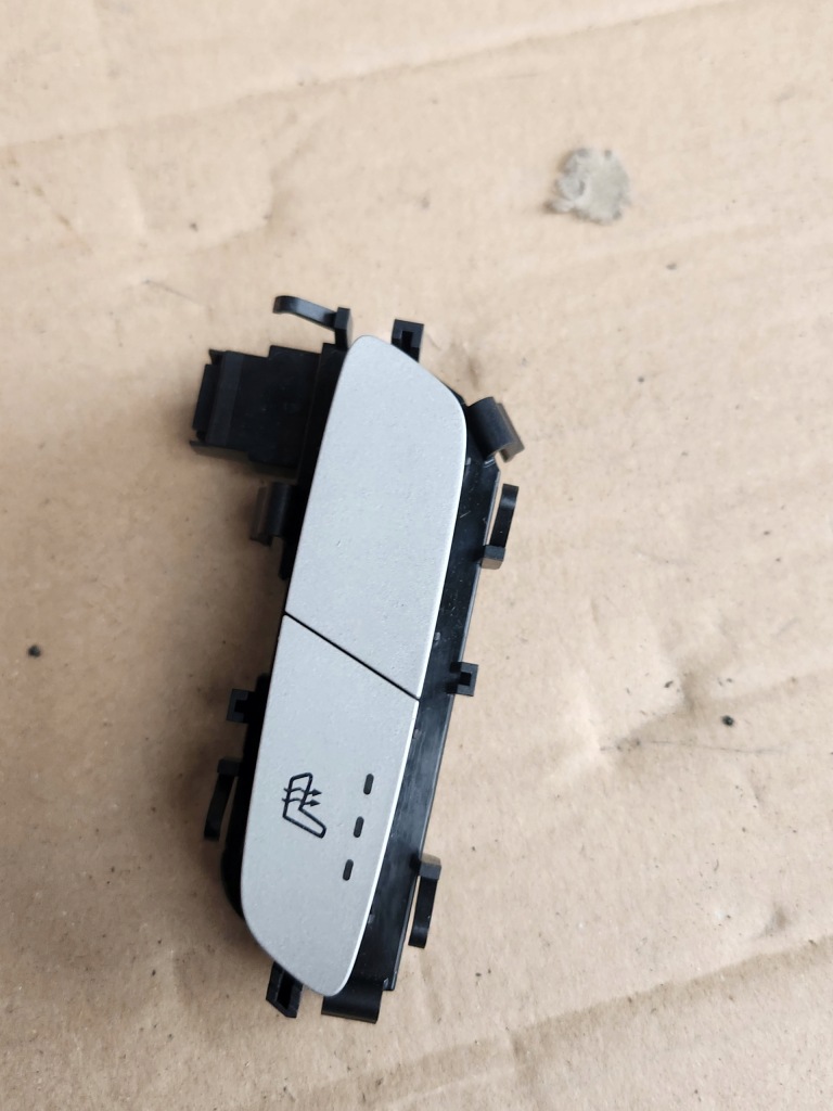 фото №1, Перемикач підігрів сидіння a2139057502 w253 w205