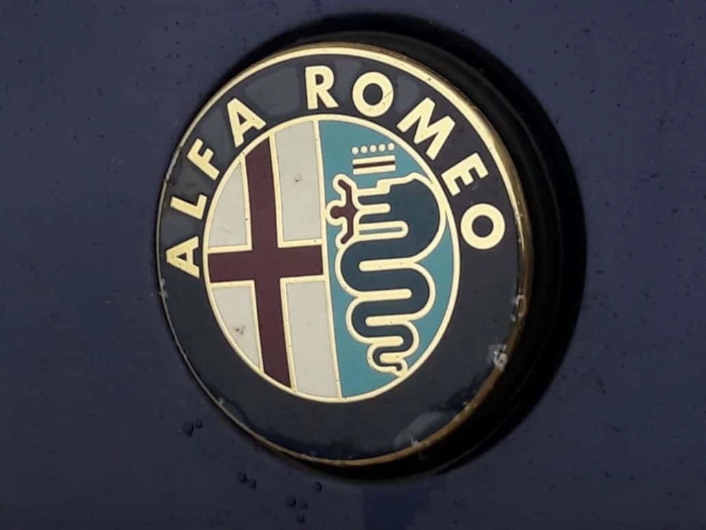 фото №7, Alfa romeo 147 кришка багажника задня задня скло 00-04