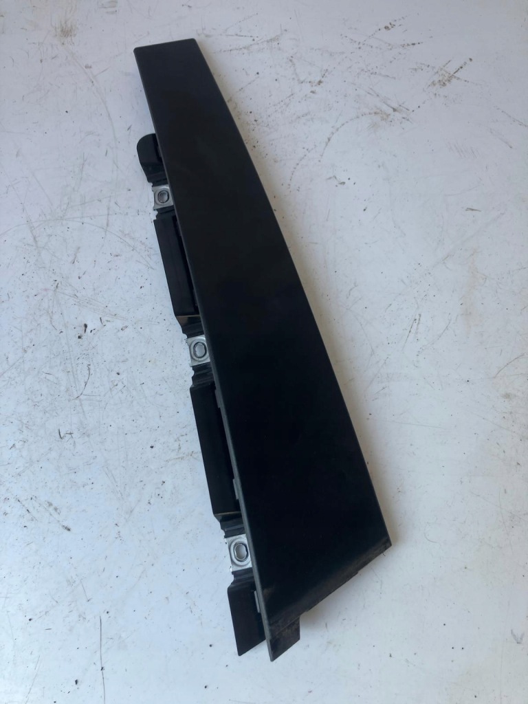 фото №1, Молдинг накладка дверь левый перед citroen c3 iii 9813248080 матовая