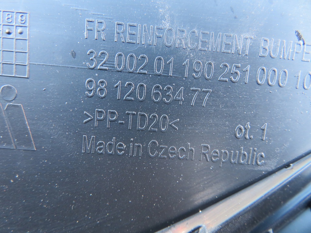 фото №12, Решітка радіатора решітка радіатора бампера перед citroen c3 iii 2016r.- 9812063477