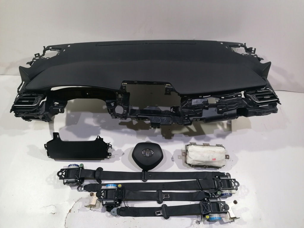 фото №1, Toyota chr c-hr приборная панель консоль подушка безопасности подушки безопасности ремни