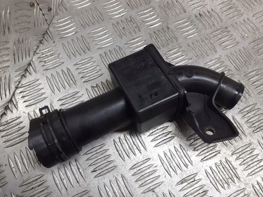 фото №1, Вентиляция картера шланг nissan micra k12 1.5 dci