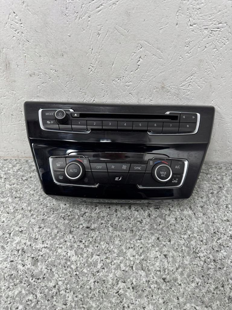 фото №1, Панель радіо обдув bmw x1 f48 2015-2018 9371455-06