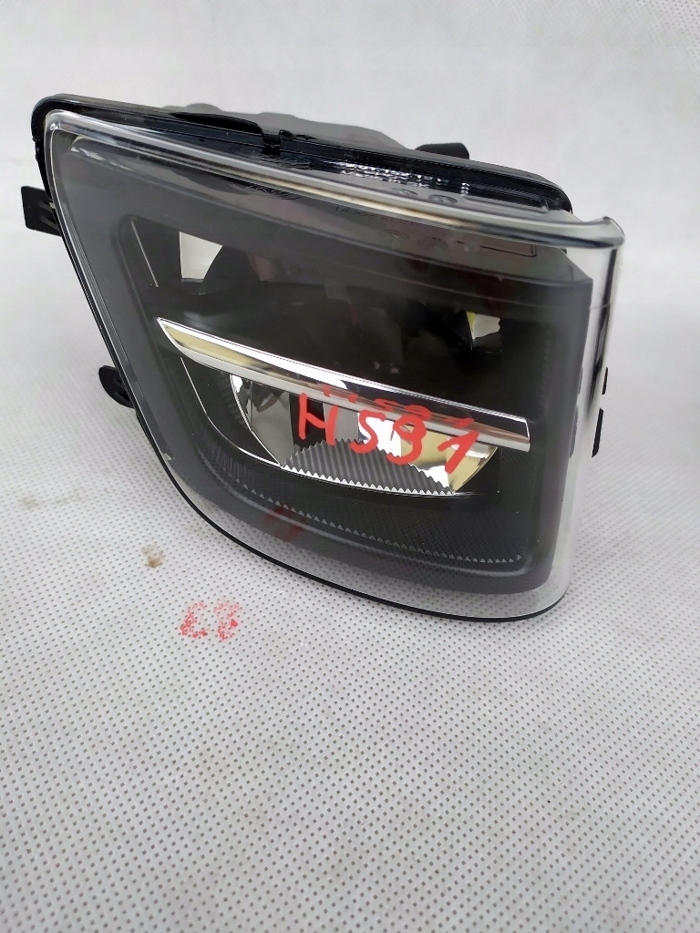 фото №1, Протитуманна фара лампа led bmw 7 f01 f02 lift fl lci 2012-