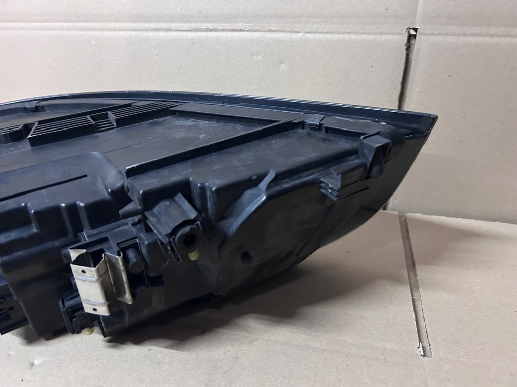 фото №6, Лампа правая volvo s40 v50 lift 07-12r