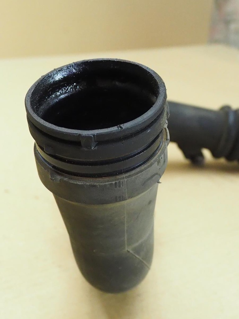 фото №10, Труба воздуха renault vel satis 2.0 t 16v